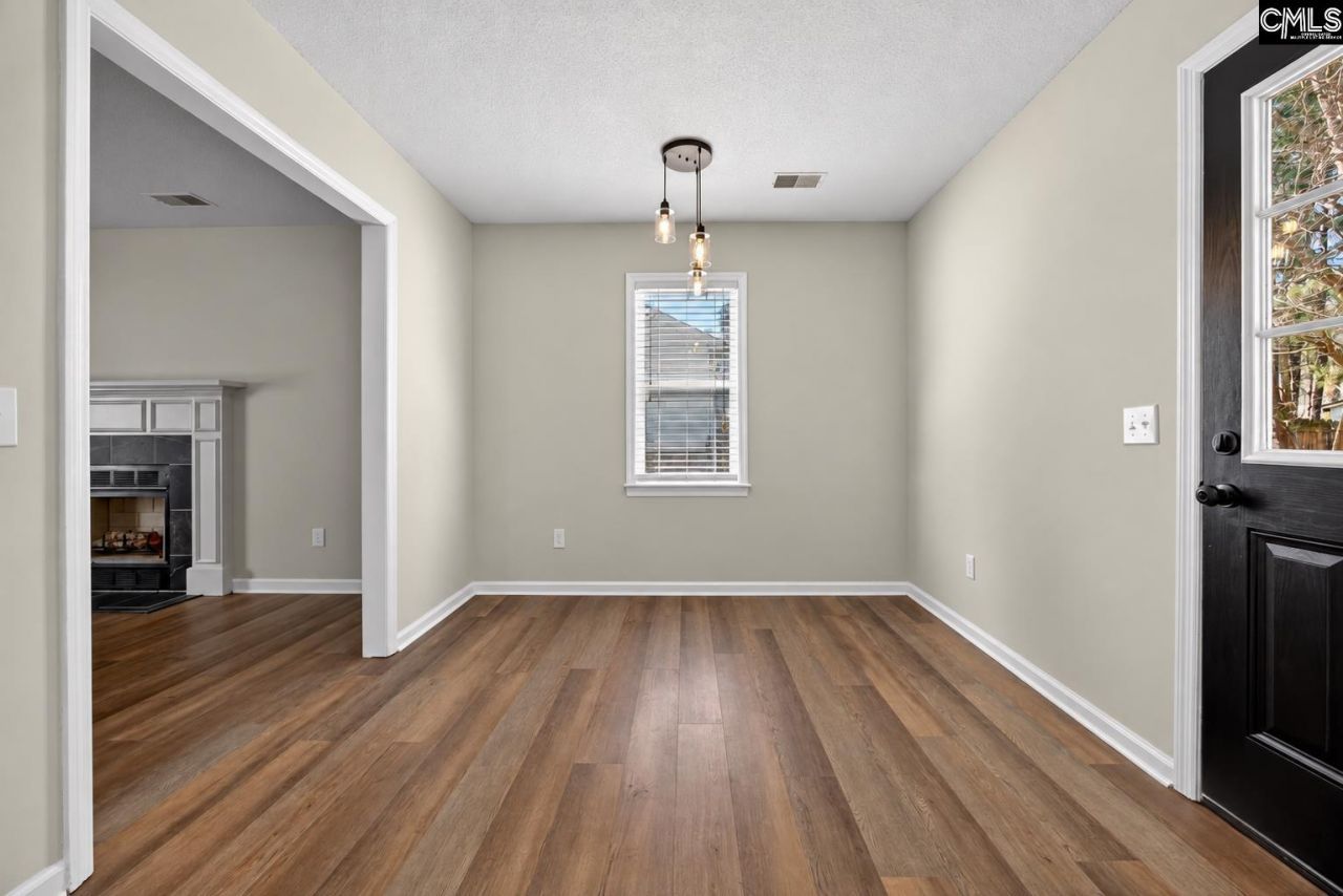 301 Squire Road Photo 5