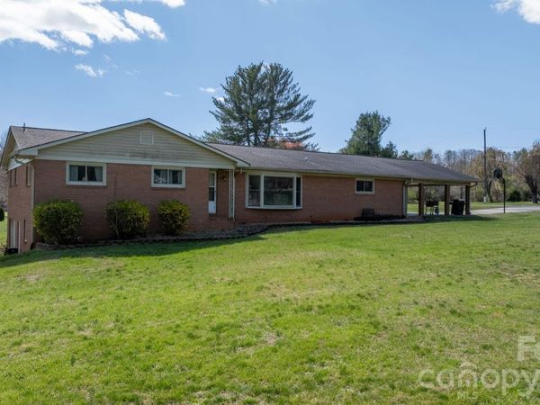 103 Hamp Street , Morganton, NC 28655