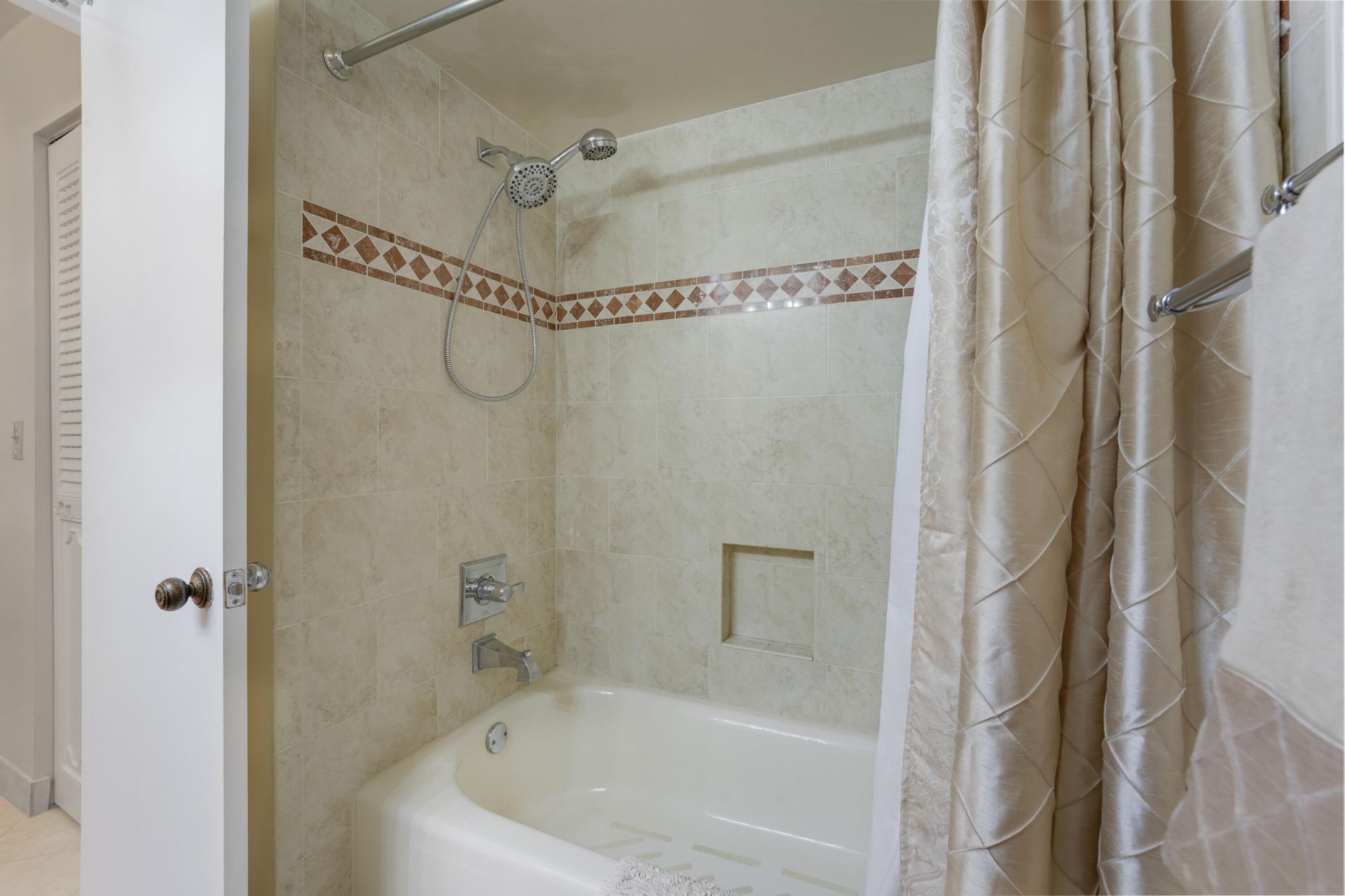 6461 NW 2nd Avenue, Unit 407, Boca Raton, FL 33487 Photo