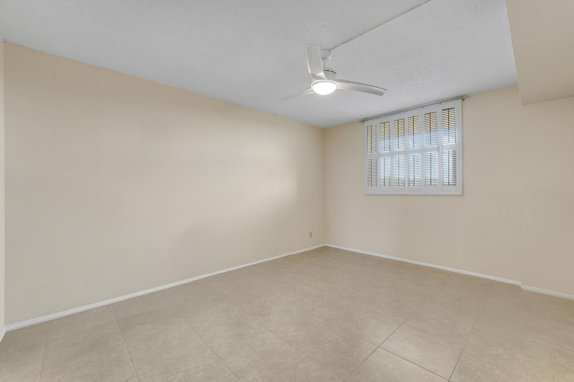 6461 NW 2nd Avenue, Unit 407, Boca Raton, FL 33487 Photo