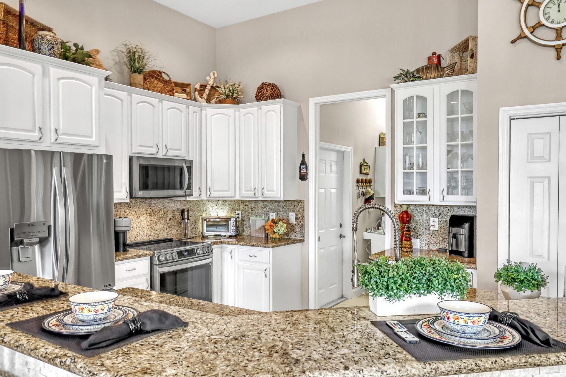 14042 88th Place N, The Acreage, FL 33470 Photo