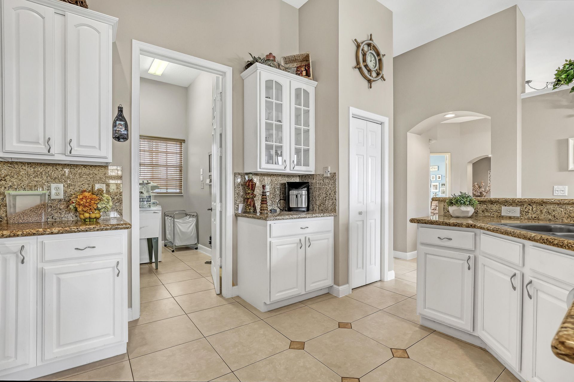 14042 88th Place N, The Acreage, FL 33470 Photo