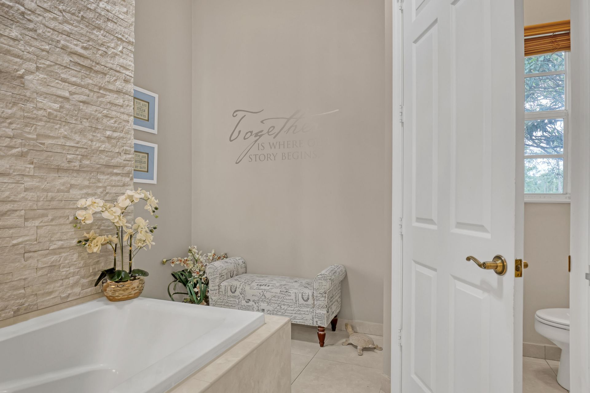 14042 88th Place N, The Acreage, FL 33470 Photo