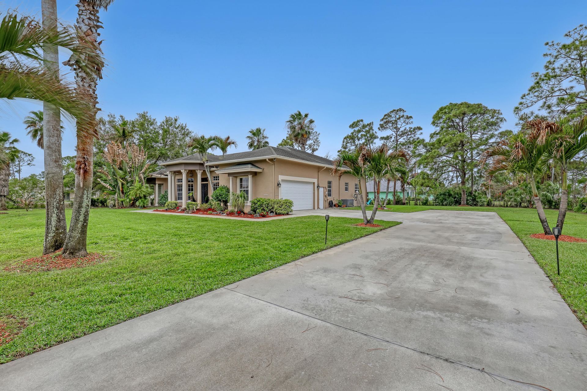 14042 88th Place N, The Acreage, FL 33470 Photo