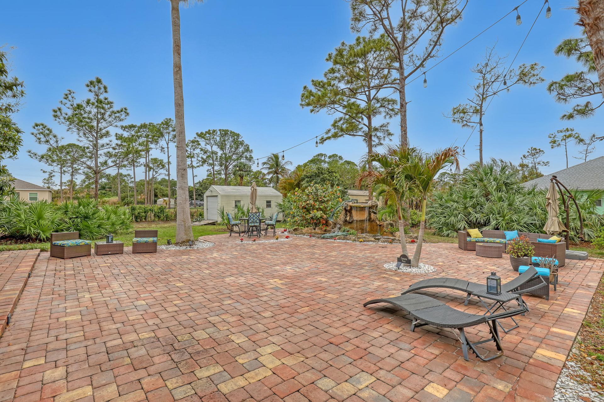 14042 88th Place N, The Acreage, FL 33470 Photo