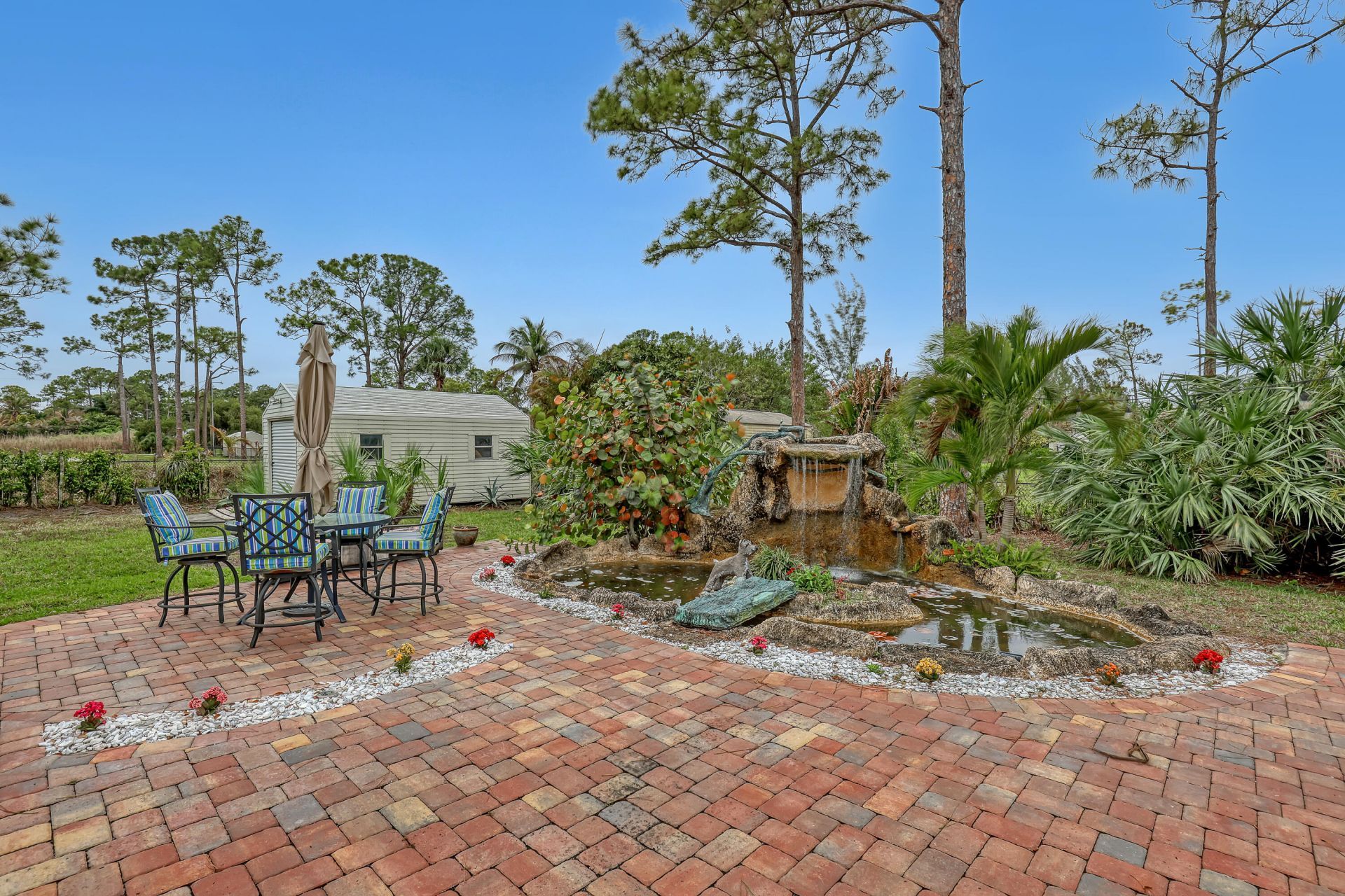 14042 88th Place N, The Acreage, FL 33470 Photo