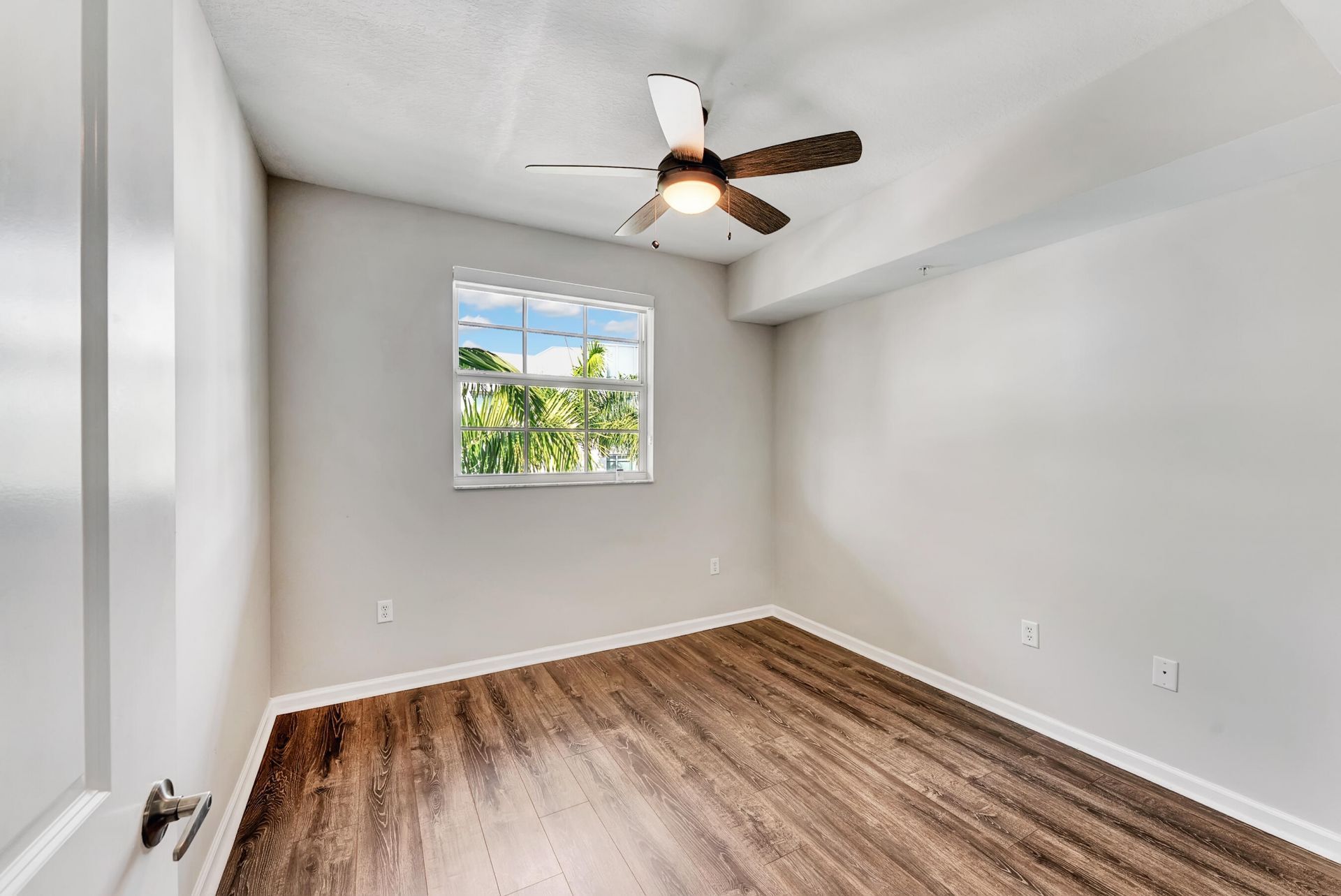 225 NE 1st Street, Unit 409 (ph-09, Delray Beach, FL 33483 Photo