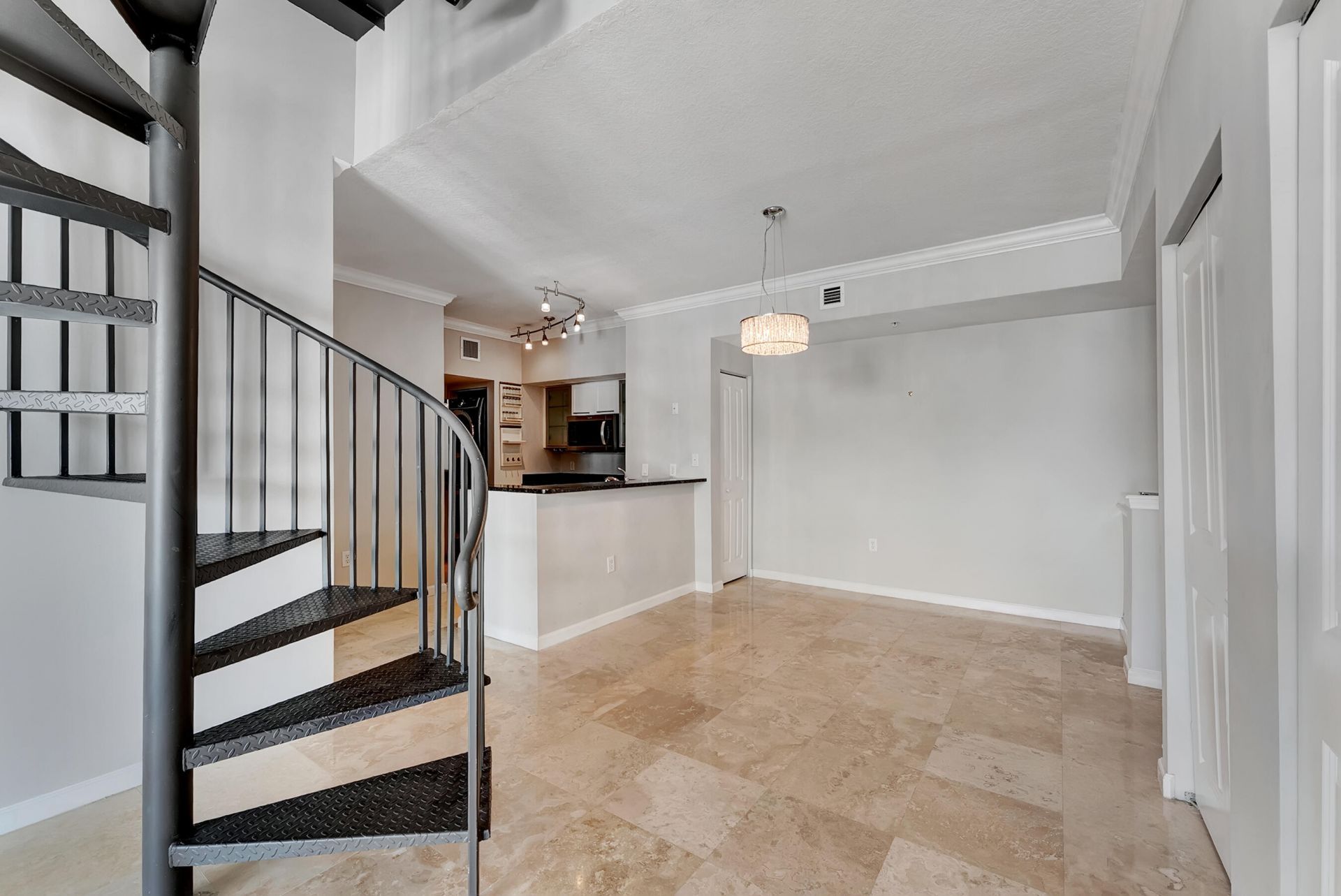 225 NE 1st Street, Unit 409 (ph-09, Delray Beach, FL 33483 Photo