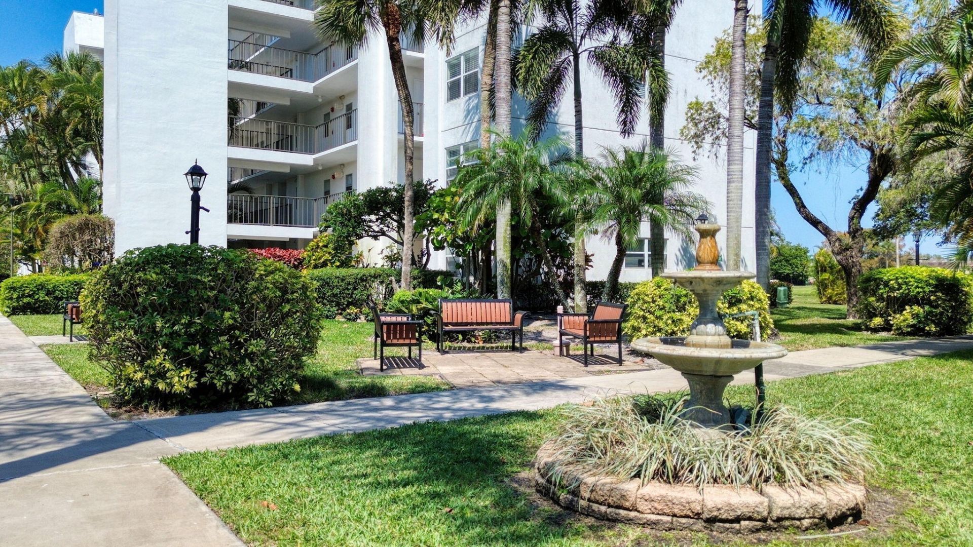 3593 Birdie Drive, Unit 203, Lake Worth, FL 33467 Photo