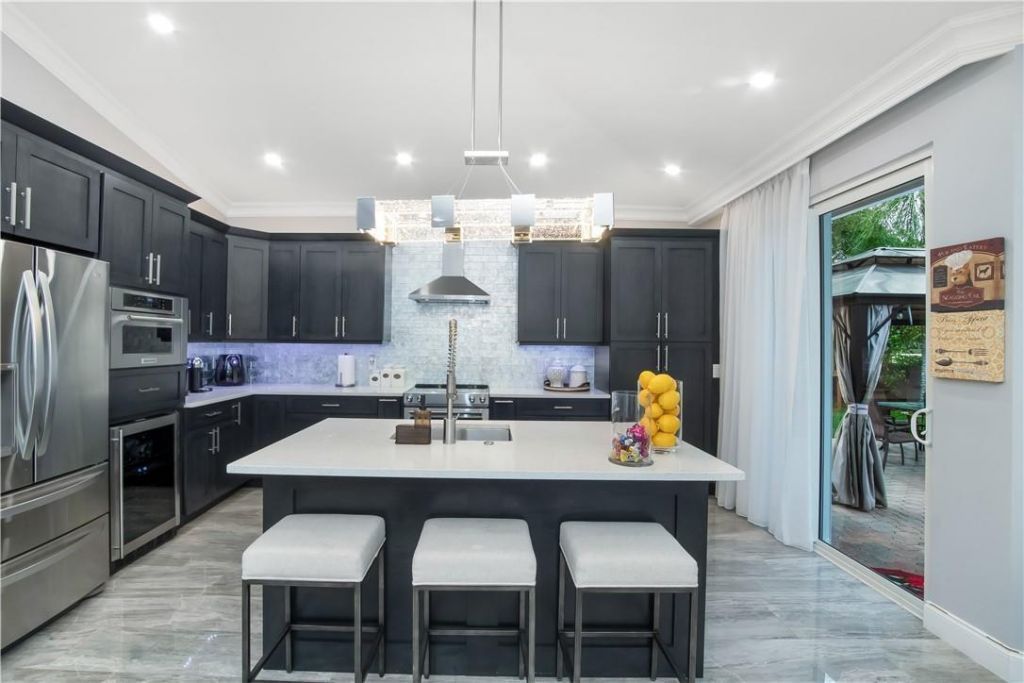 10361 NW 54th Place, Coral Springs, FL 33076 Photo