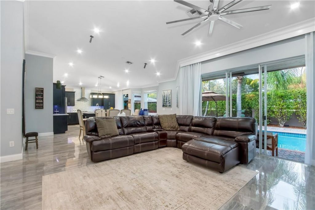 10361 NW 54th Place, Coral Springs, FL 33076 Photo