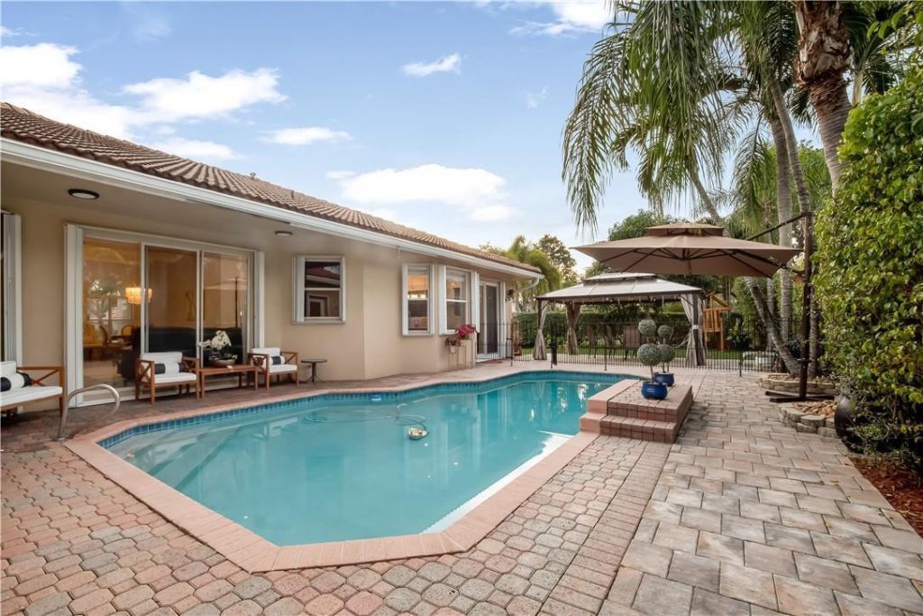 10361 NW 54th Place, Coral Springs, FL 33076 Photo