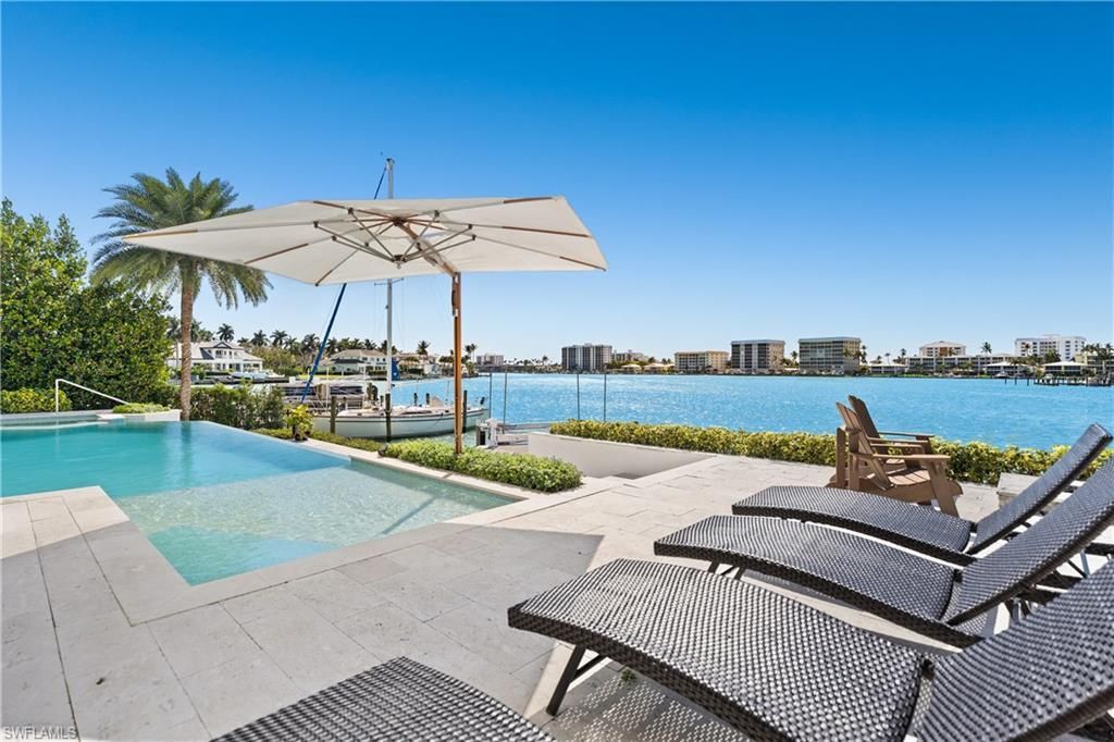 2805 Leeward Ln , Naples, FL 34103 Photo