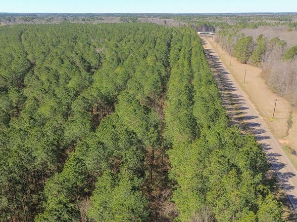 Lot 6 Jess Lyons, Columbus, MS 39705