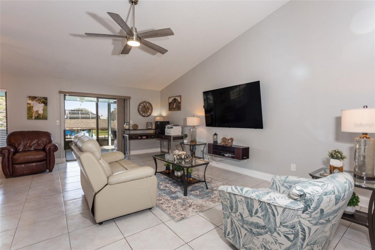 13 Clinton Court S, Palm Coast, FL 32137 Photo