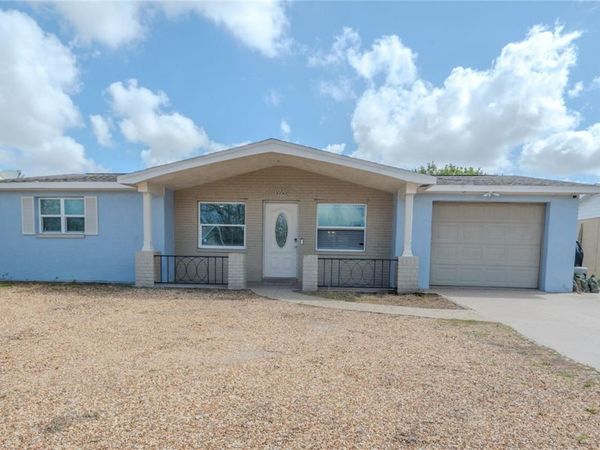 1050 DEAL LANE , HOLIDAY, FL 34691