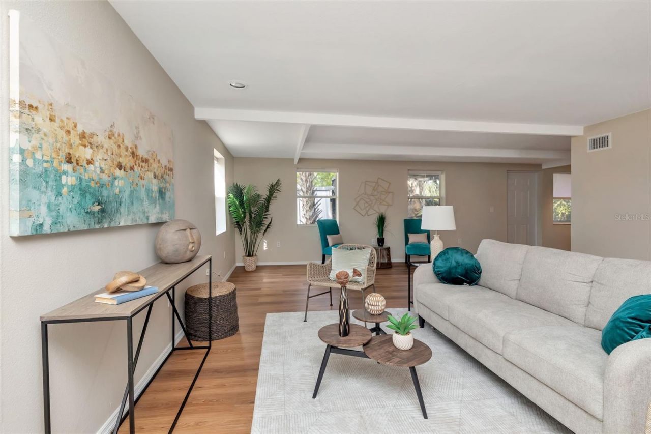 7420 Dr Martin Luther King Jr Street N, Saint Petersburg, FL 33702 Photo