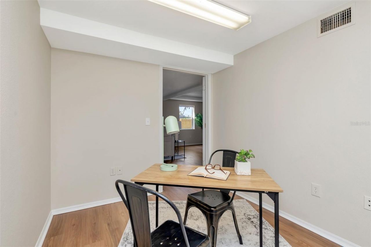 7420 Dr Martin Luther King Jr Street N, Saint Petersburg, FL 33702 Photo