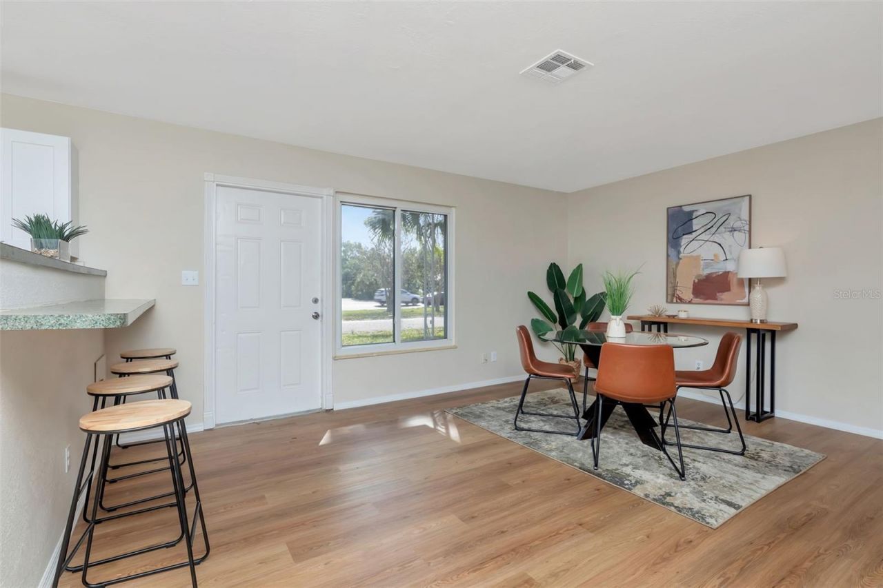 7420 Dr Martin Luther King Jr Street N, Saint Petersburg, FL 33702 Photo