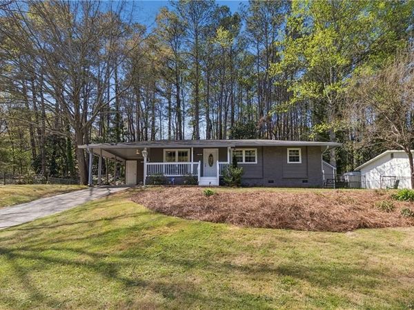 948 Creekdale Drive, Clarkston, GA 30021