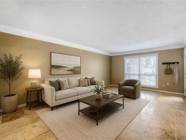 6851 Roswell Road, Unit M13, Atlanta, GA 30328