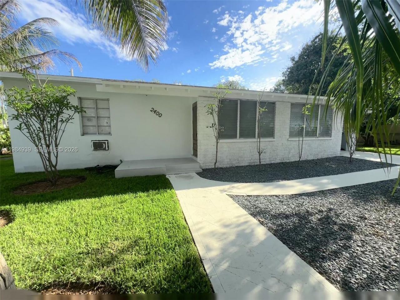 2400 NW 15th St, Miami, FL 33125 Photo