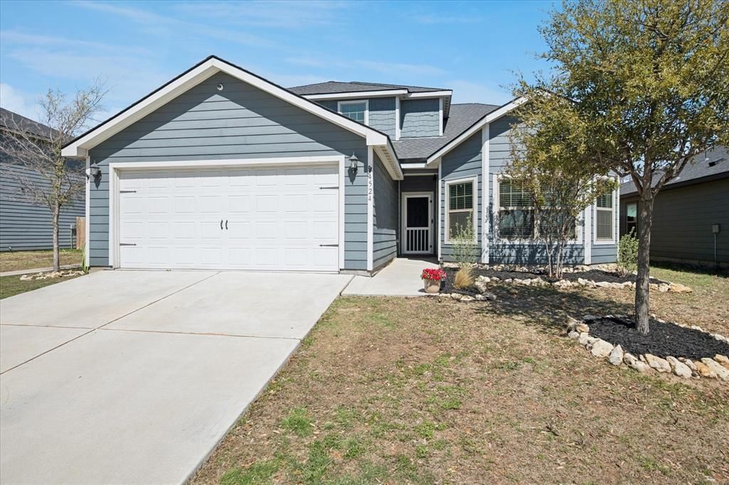 4524 Skipador Drive, Fort Worth, TX 76179 Main Photo