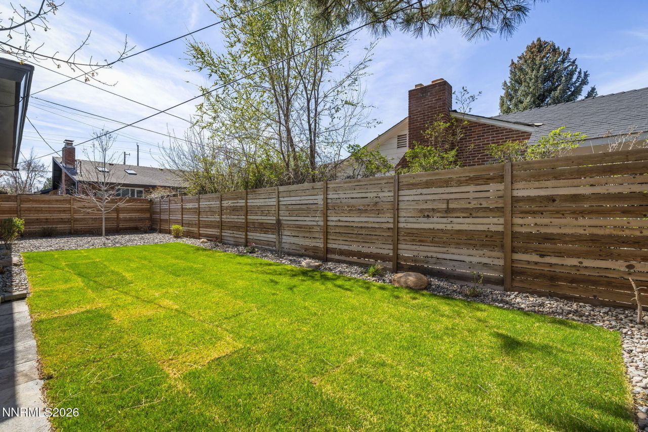 1085 Sharon Way, Reno, NV 89509 Photo