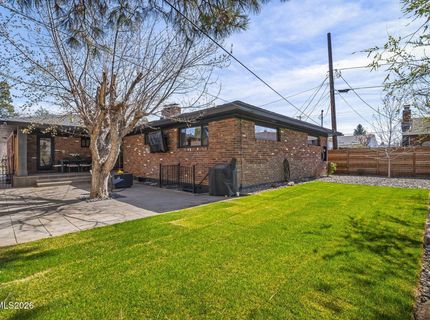 1085 Sharon Way, Reno, NV 89509 Photo