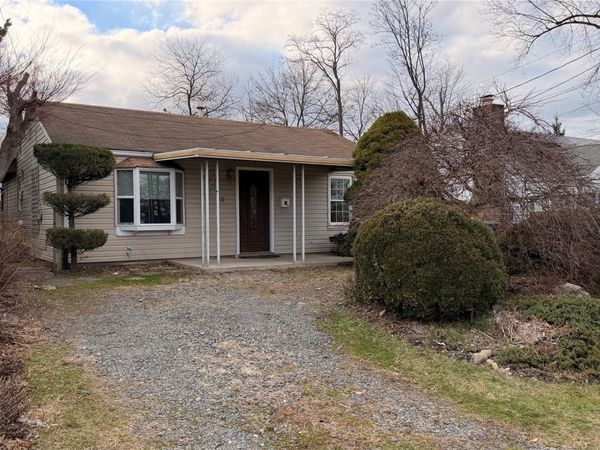 31 N Wayne Avenue , West Haverstraw, NY 10993