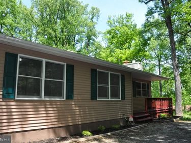 28 HENRY WAY, LINDEN, VA 22642