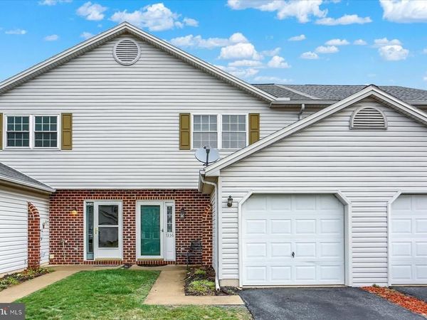 7236 CLEARFIELD STREET, HARRISBURG, PA 17111