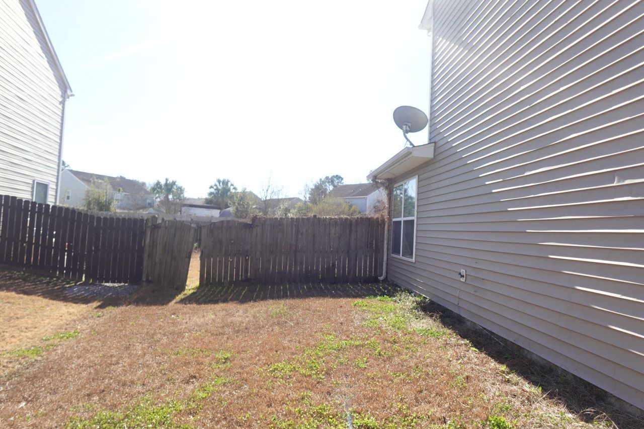 213 Medford Drive Photo 20