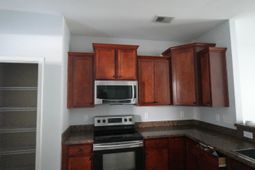 213 Medford Drive photo 4