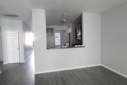 213 Medford Drive photo 4