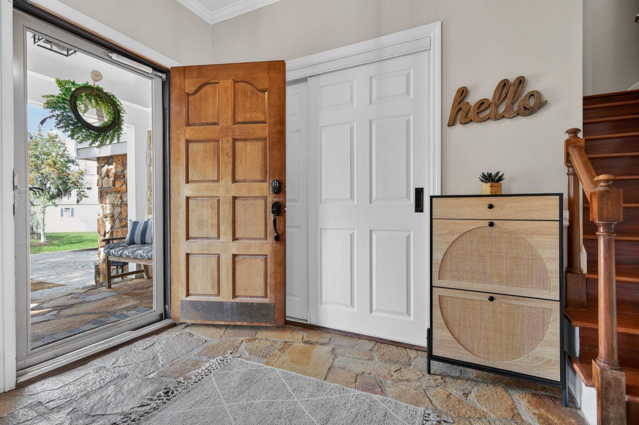 62 Sorento Boulevard Photo 17