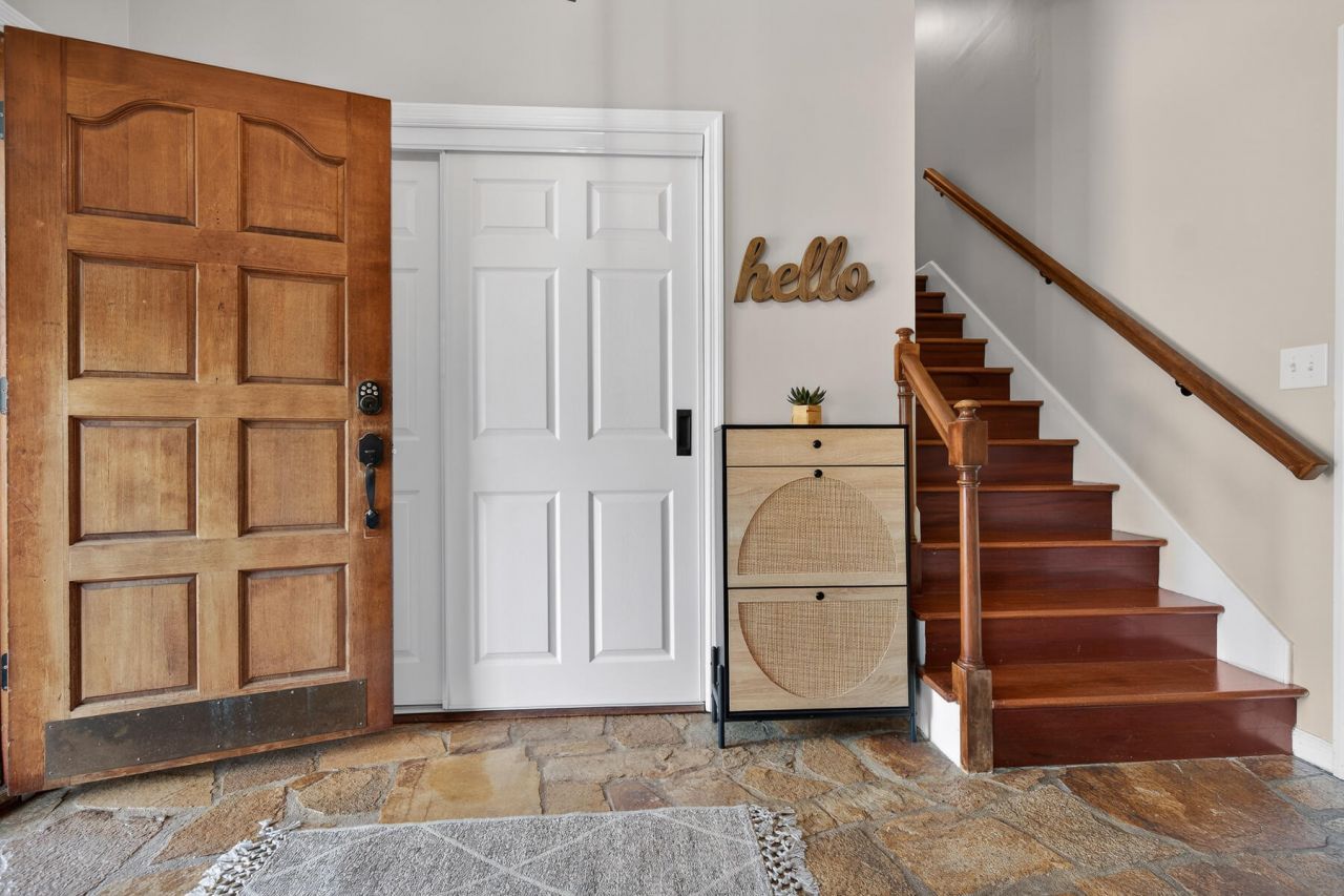 62 Sorento Boulevard Photo 18