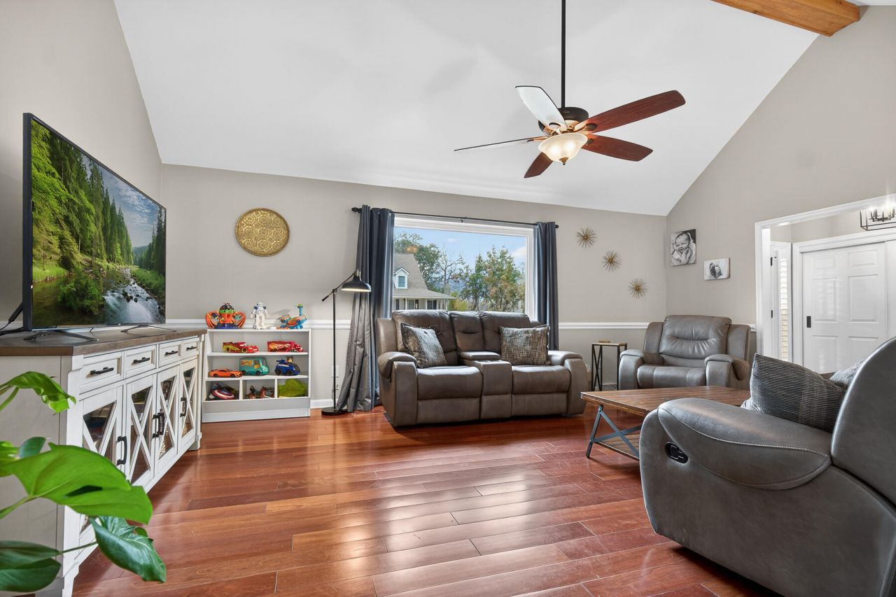 62 Sorento Boulevard Photo 22