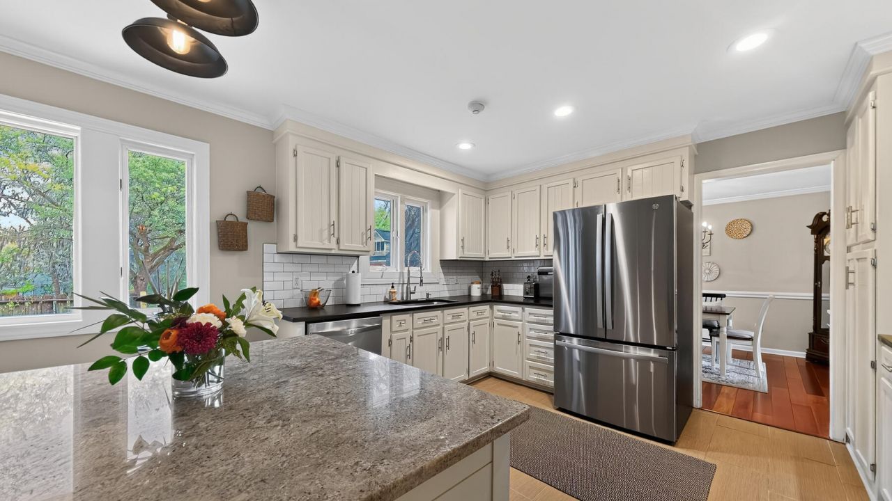 62 Sorento Boulevard Photo 28