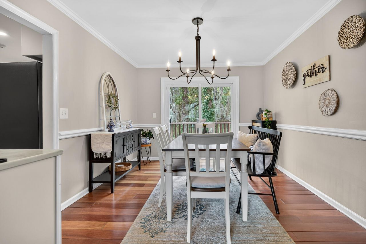 62 Sorento Boulevard Photo 45