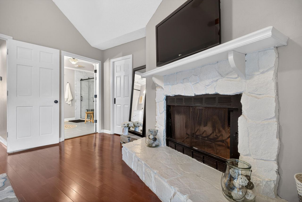 62 Sorento Boulevard Photo 55