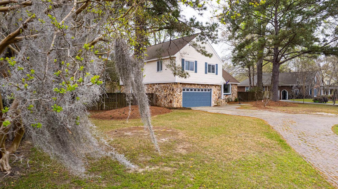 62 Sorento Boulevard Photo 7