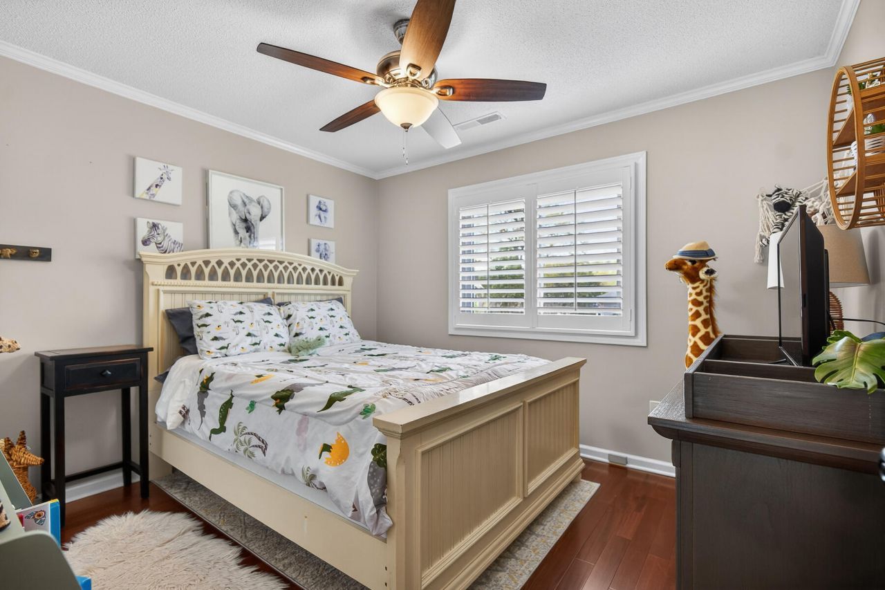 62 Sorento Boulevard Photo 77