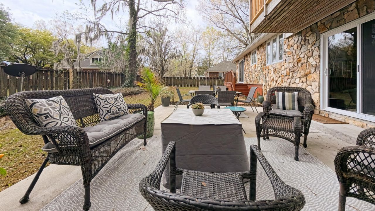 62 Sorento Boulevard Photo 92