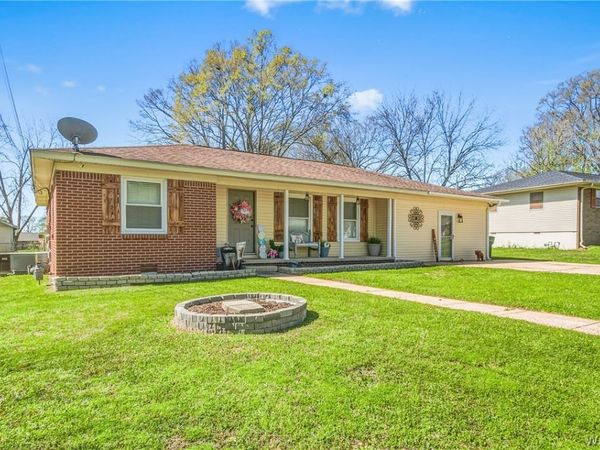 6205 Cottonwood Lane, Cottondale, AL 35453