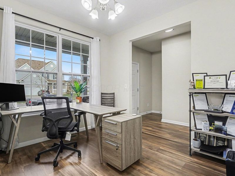 240 Glemsbury Drive, Delaware, OH 43015 Photo 18