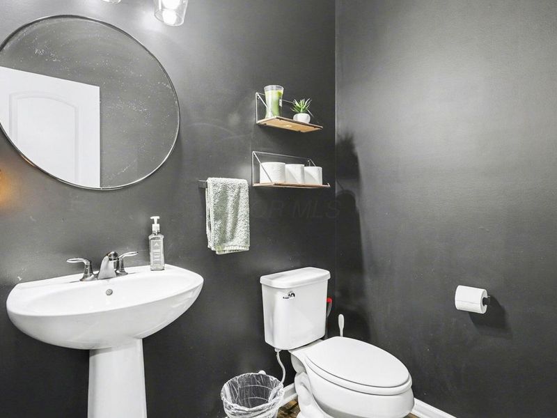 240 Glemsbury Drive, Delaware, OH 43015 Photo 21