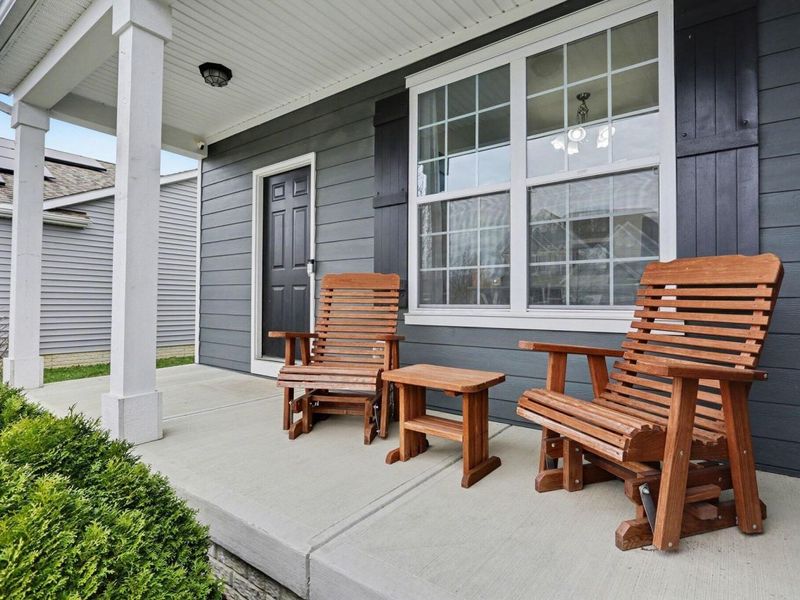 240 Glemsbury Drive, Delaware, OH 43015 Photo 4