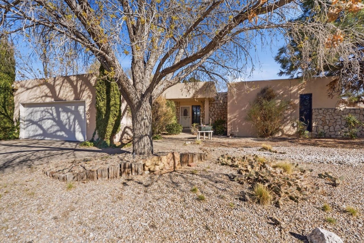 6908 Wildwood Court Ne, Albuquerque, NM 87111 Main Photo
