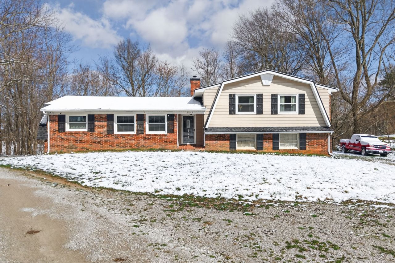 193 Spur Rd, Sparta, TN 38583 Main Photo